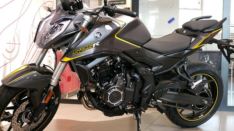  R525