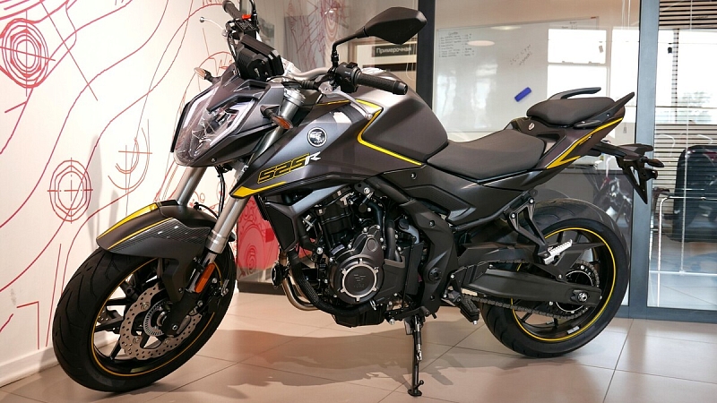  R525