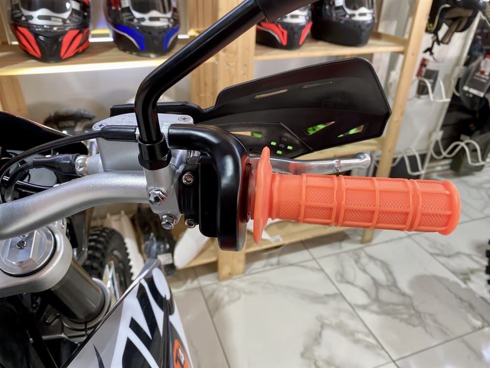  T4 300 ENDURO PR